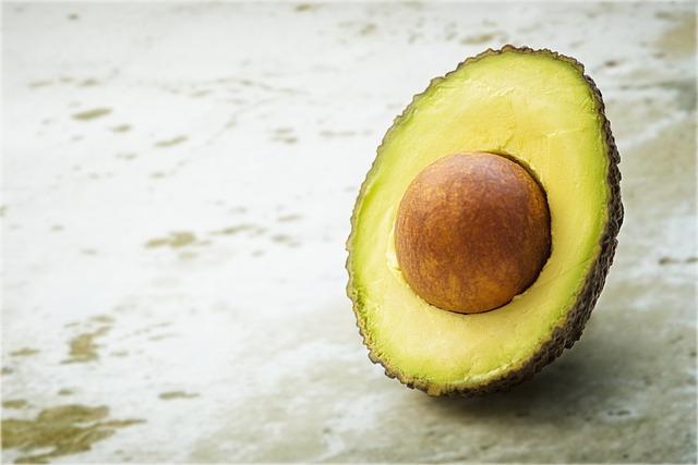Essential Dietary Practices for Enhancing the Efficacy of KetoCharge